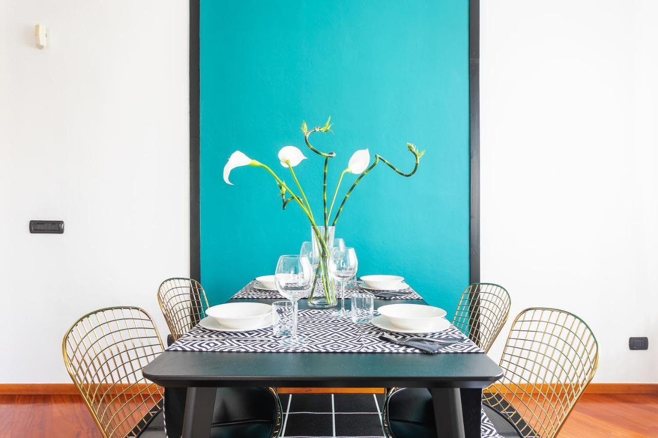 Santa Chiara Apartment By Myhomeincomo Como Exterior foto