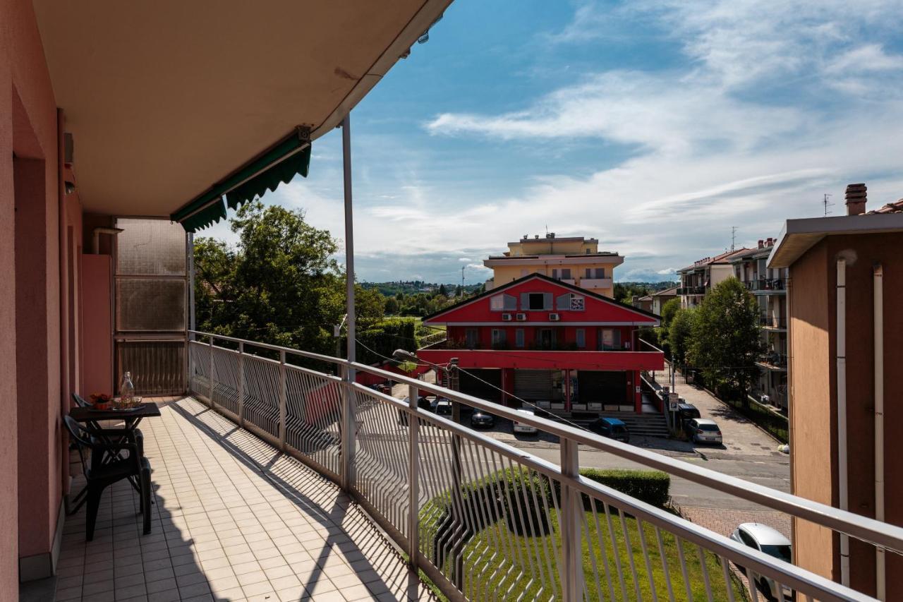 Santa Chiara Apartment By Myhomeincomo Como Exterior foto